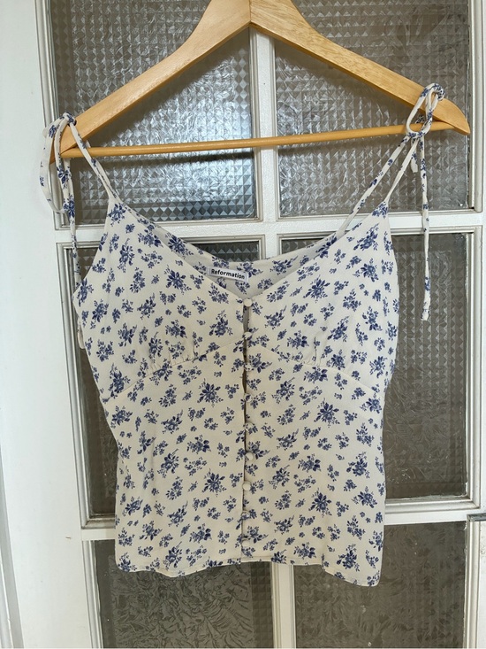 Reformation Tops - Reformation Cream Cami with Blue Floral Print and Tie Straps Size M
